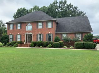 3505 Shady Oaks Ct SW, Decatur, AL 35603