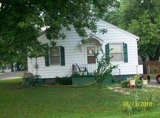 100 La Salle Ave, Creve Coeur, IL