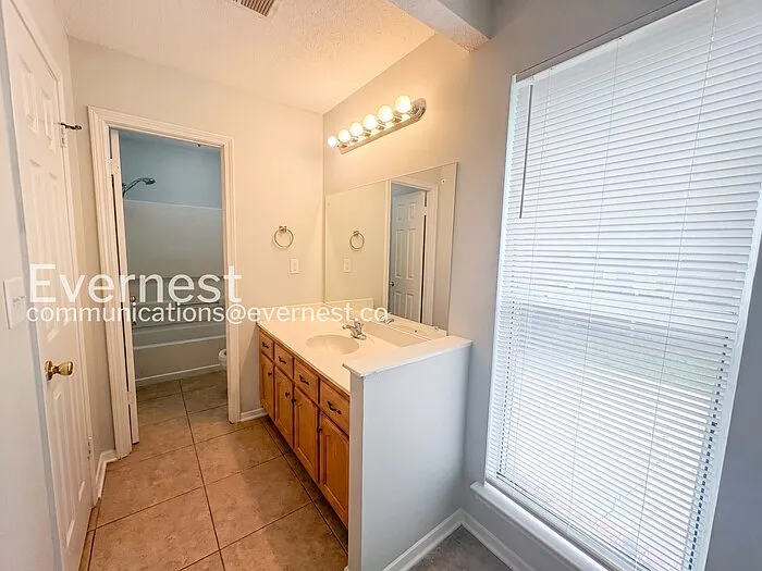 6230 Somerset Dr — Photo 5
