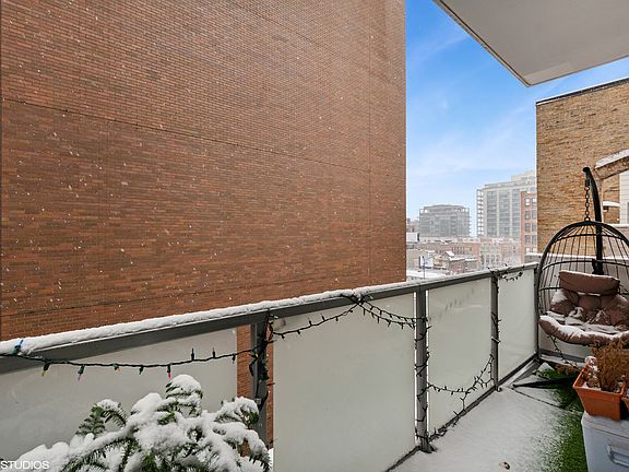 2nd image of 630 N Franklin St APT 519