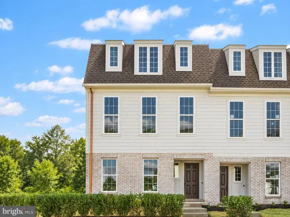 1128 Alden St, Mount Joy, PA 17552