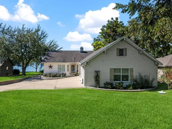 235 Mallard Point, Livingston, TX 77351