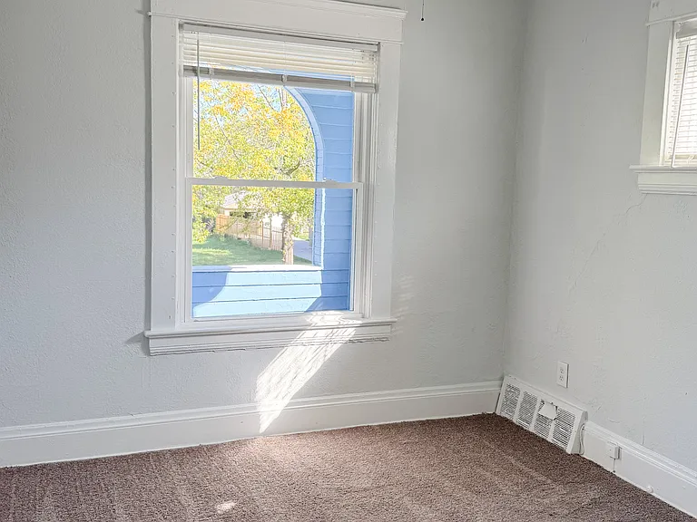 10206 Lamontier Ave #2 — Photo 9