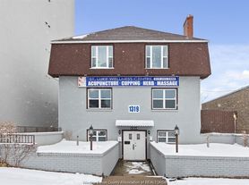 1319 Ouellette Ave, Windsor, ON