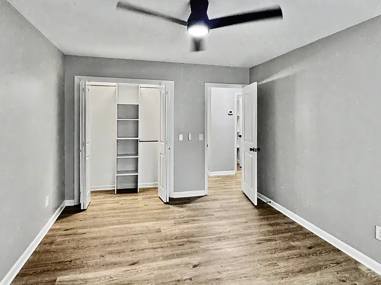 274 Mariners Cir — Photo 23