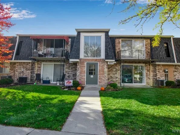 72 Foxberry Dr Unit A, Getzville, NY 14068