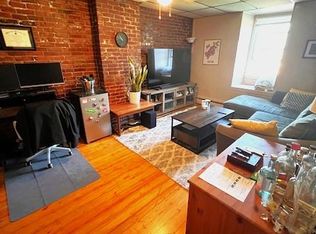 299 K St #3, Boston, MA 02127