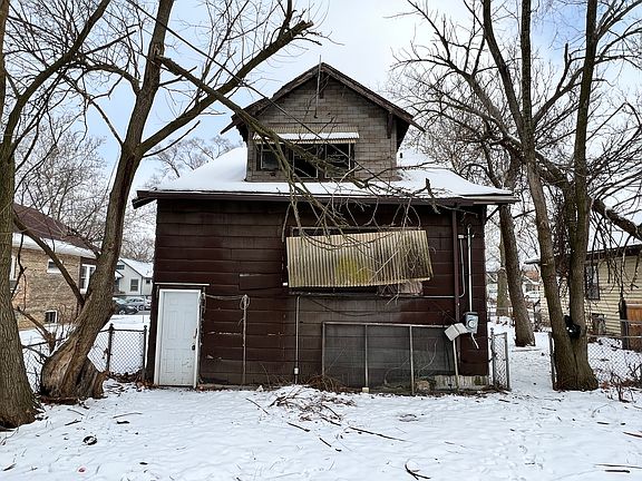2nd image of 11950 S Wentworth Ave