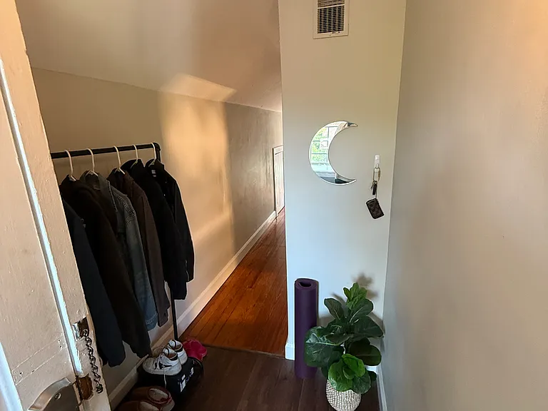 533 Howell Ave #3 — Photo 10