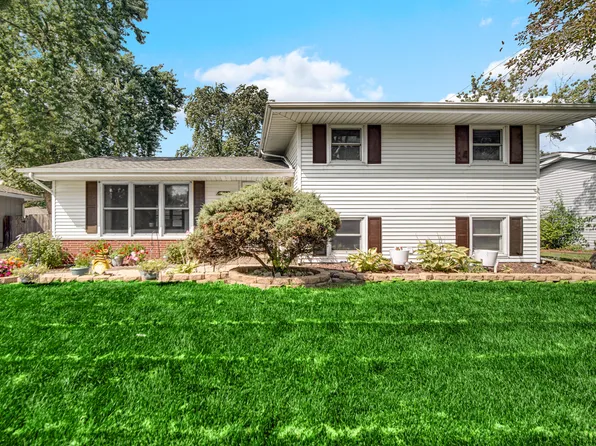 2109 Martha St, Highland, IN 46322