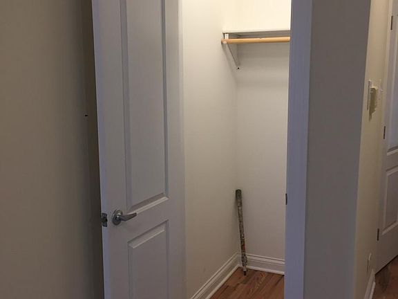 5th image of 4427 N Wolcott Ave #2