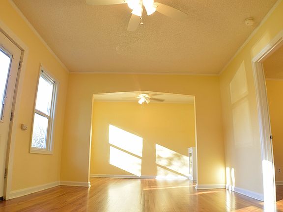 4th image of 6615 SW Canyon Ln APT 03