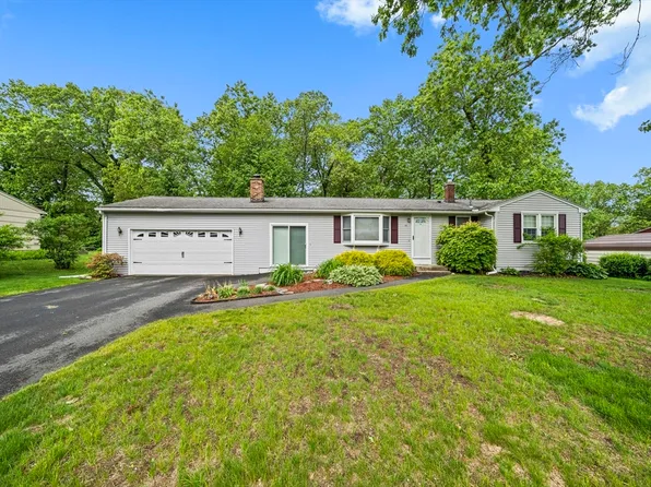 35 Brigham Rd, South Hadley, MA 01075