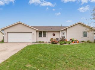 209 Sycamore Blvd, Huxley, IA 50124