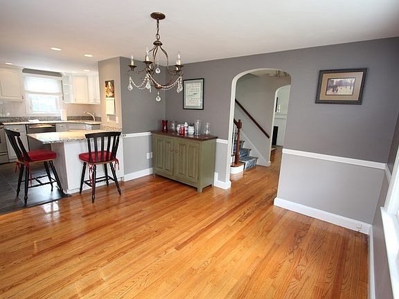 4th image of 79 Rosemary St