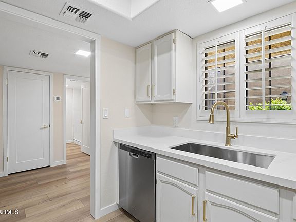 4th image of 8315 N 21ST Drive #G107
