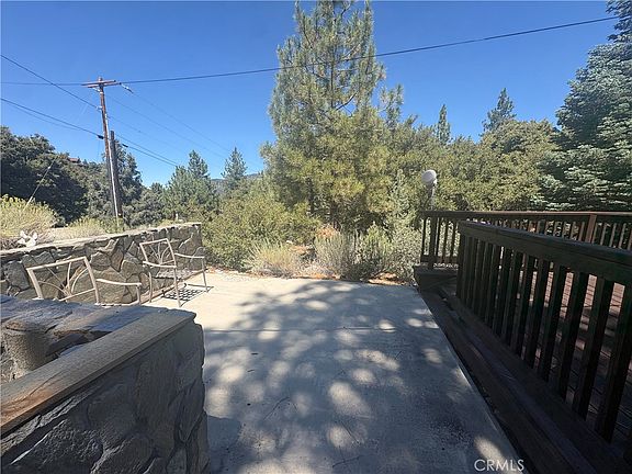 4th image of 1800 Linden Dr