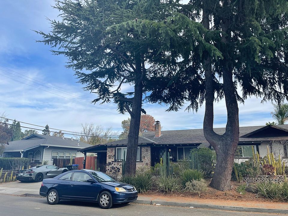 1st image of 269 Tyrella Ave #D
