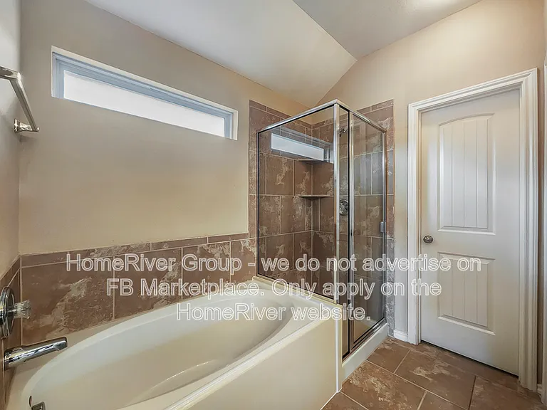 1746 Kilmory Ct — Photo 11