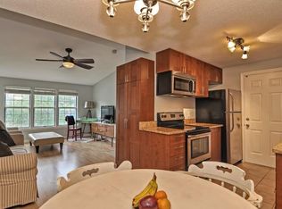 2 Squire Ct APT 7, Natick, MA 01760