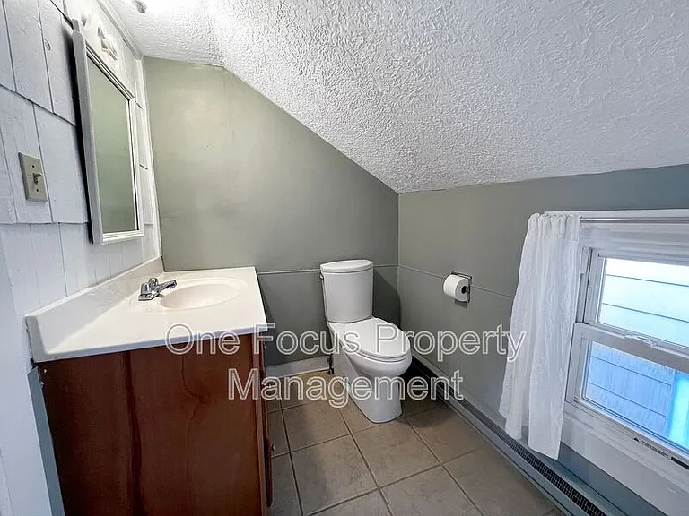 145 Center St — Photo 12