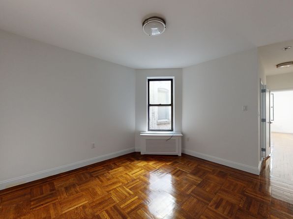 107 E 88th St APT 4A