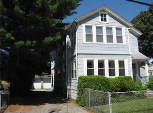 83 Oswald St, Pawtucket, RI 02861