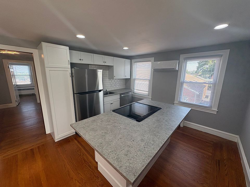 1st image of 1822 Mineral Spring Ave