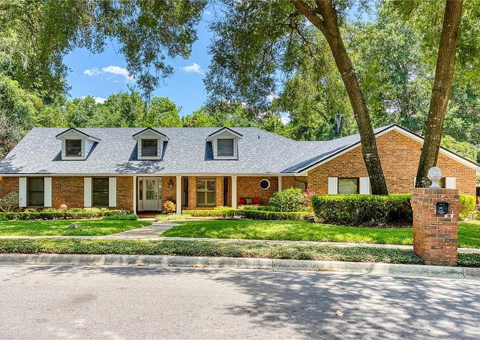 1st image of 433 Wild Oak Cir