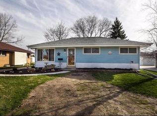 N89W15087 Jefferson Ave, Menomonee Falls, WI 53051