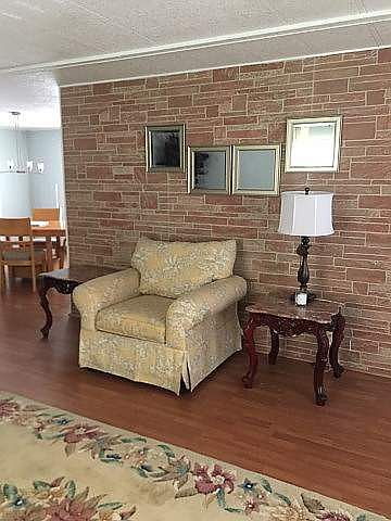 2nd image of 9 Los Lagos Ln