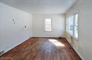 4th image of 2988 Sunnycrest Dr