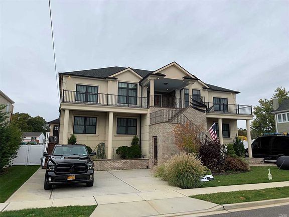 2nd image of 2394 Narraganset Ave