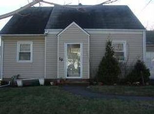 19 Orchard Dr, Clifton, NJ 07012