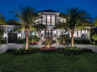 1675 Gordon Dr, Naples, FL 34102