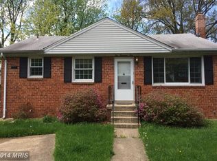 10004 Montauk Ave, Bethesda, MD 20817