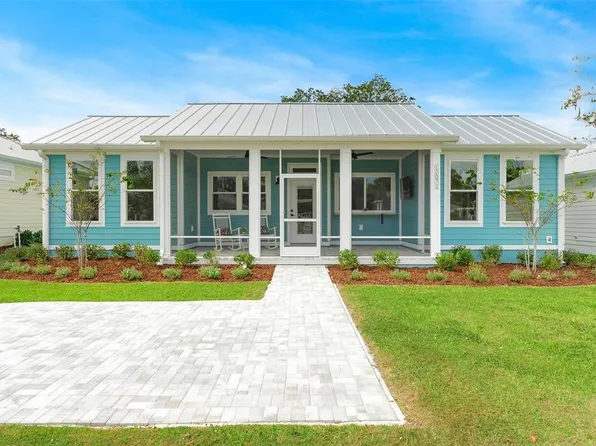 12071 Lakeshore Way, Oxford, FL 34484