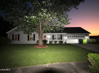 903 Gum Branch Ct, Havelock, NC 28532
