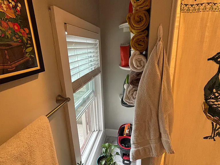 2374 Saint James Ave #3 — Photo 18