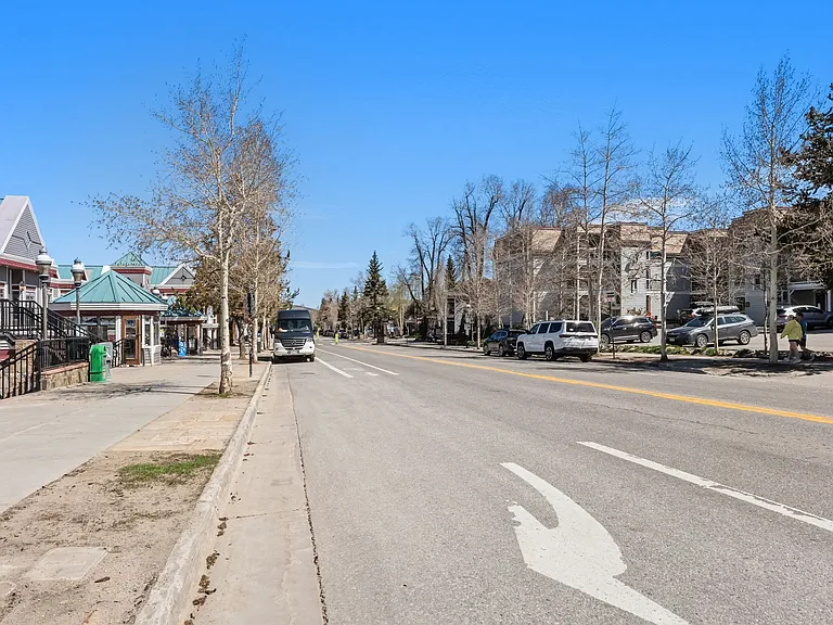412 S Main St #221 — Photo 30