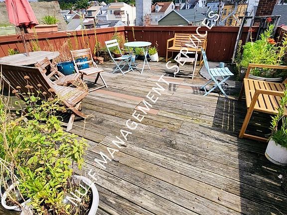 5th image of 5170 Butler St APT 5