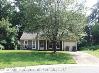 6608 Duncroft Ln, Charlotte, NC 28215