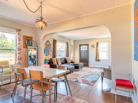 3rd image of 5421 NE 42nd Ave