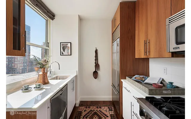 Sold by Douglas Elliman | media 3