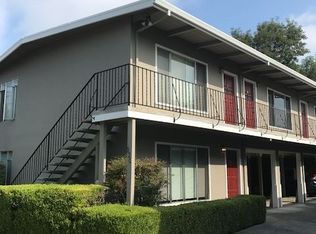 920 Evelyn St APT 6, Menlo Park, CA 94025