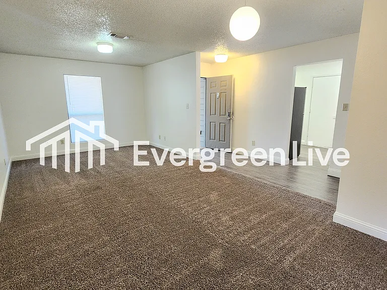 2113 Santa Clara Ct — Photo 3