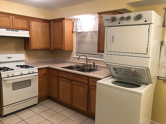 3rd image of 6925 W 64th Pl #1F