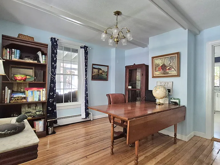 45 Stearns Rd — Photo 19