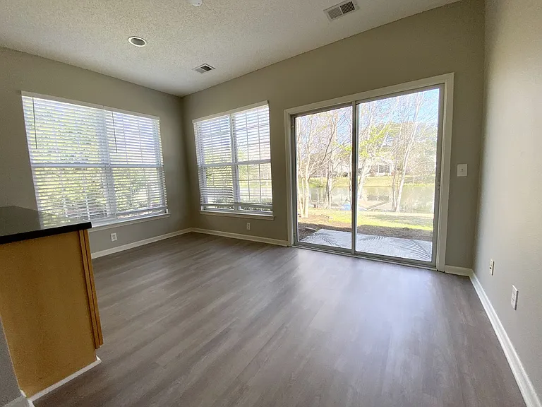 565 Colonel Thomas Heyward Rd — Photo 7