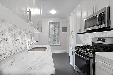 Rented by Rita S Citrin, LREB